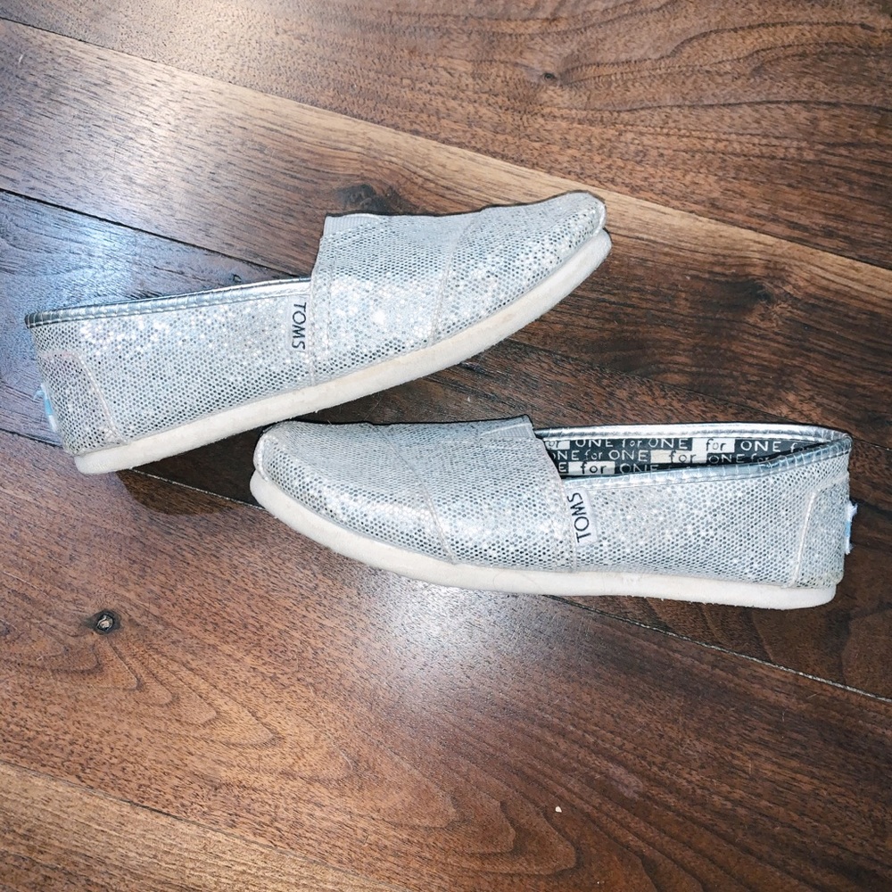 TOMS
